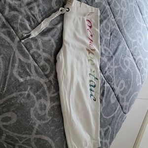 Aeropostal white capris sweat pants